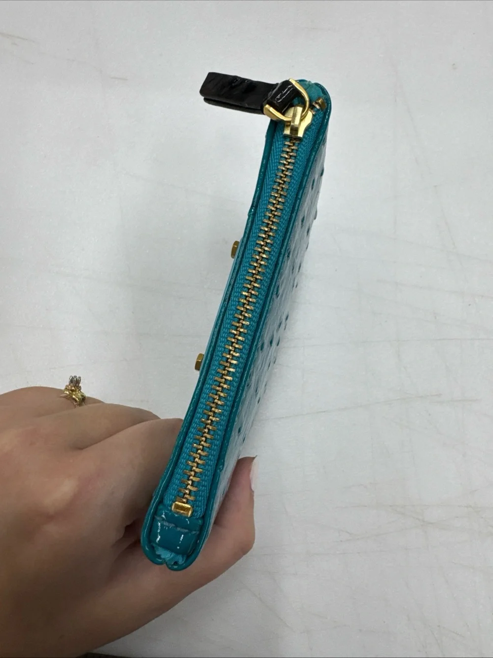 Marc by Marc Jacobs Teal Ostrich Key Card Cash Zipper Pouch Case